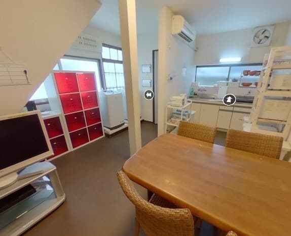 Room image 10