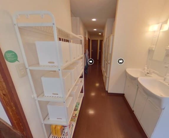 Room image 12