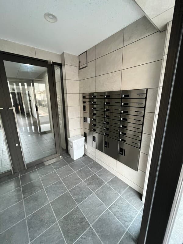 Room image 15