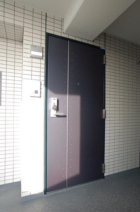Room image 12