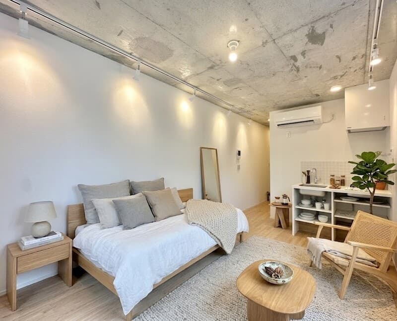 Room image 11