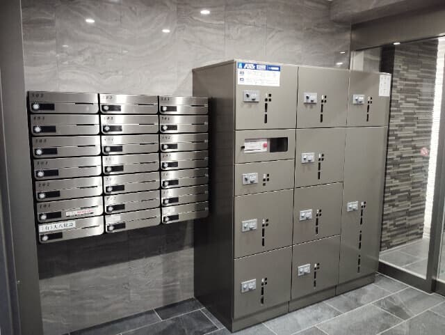 Room image 10