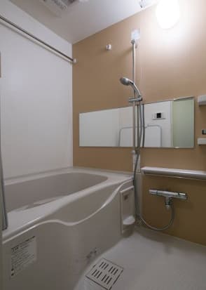Room image 13