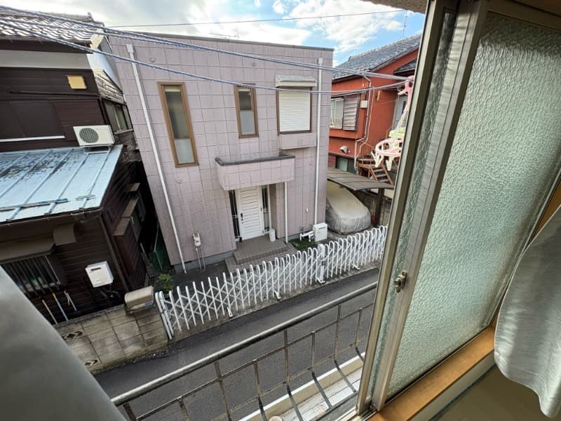 Room image 10