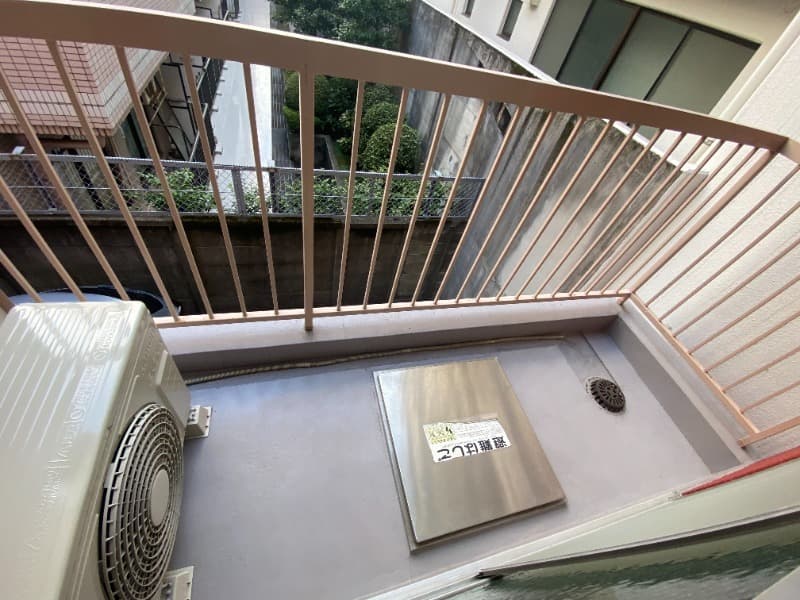 Room image 10