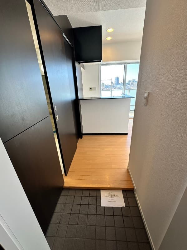 Room image 15