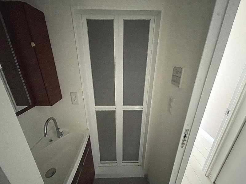 Room image 13