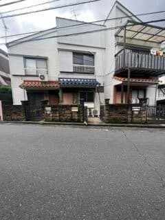Room image 15