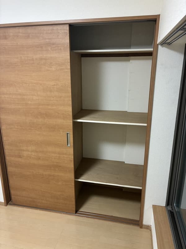 Room image 13