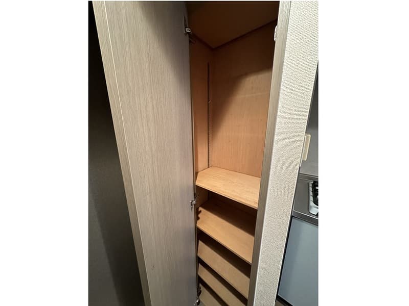 Room image 14