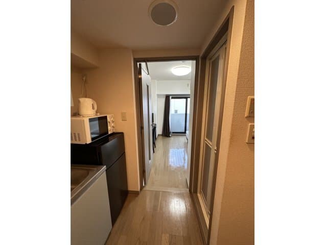 Room image 15