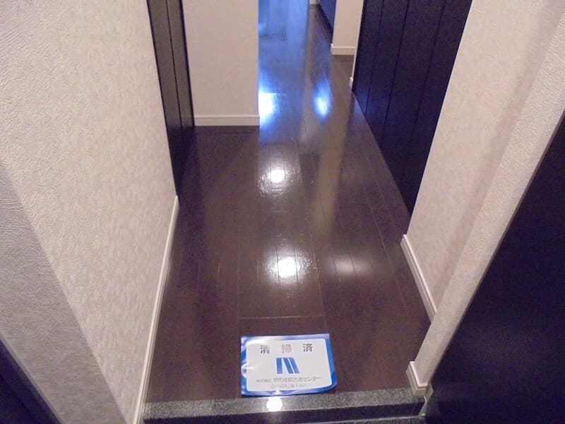 Room image 11