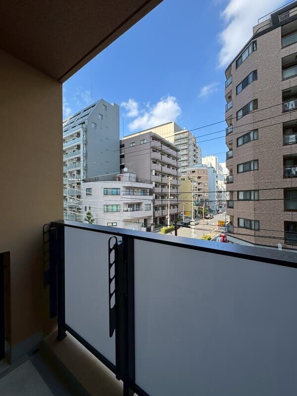 Room image 10