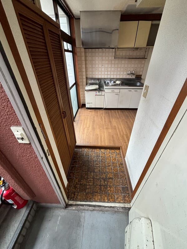 Room image 10