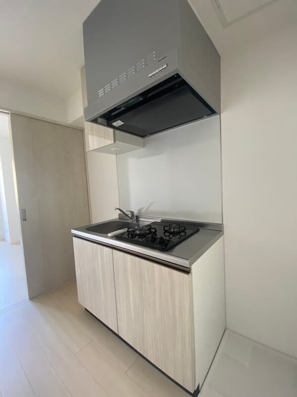 Room image 8