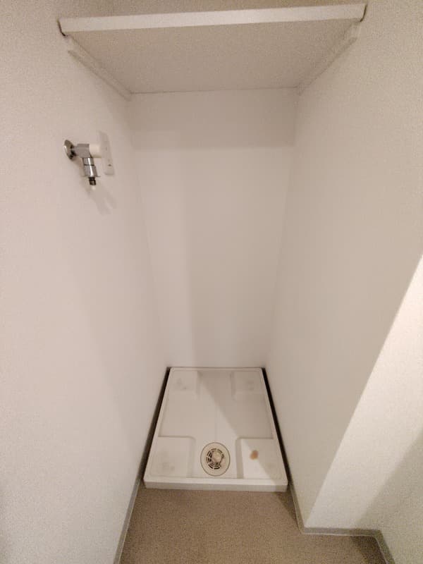 Room image 11
