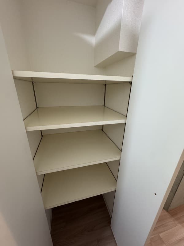 Room image 13