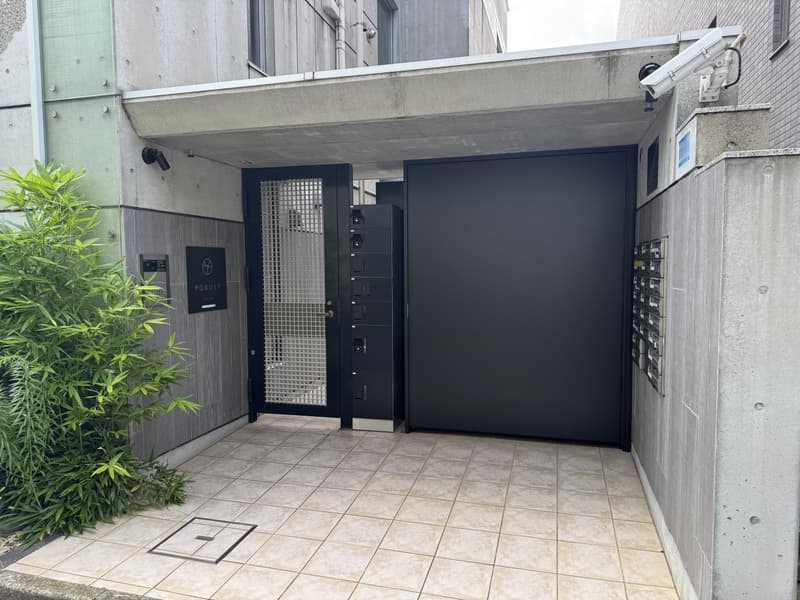 Room image 15