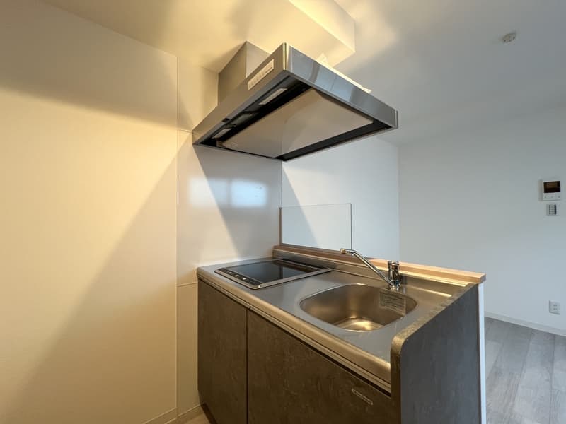 Room image 10