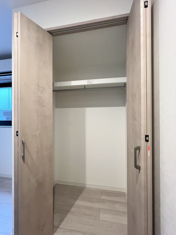 Room image 14