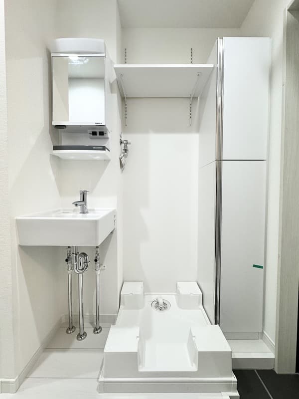 Room image 9