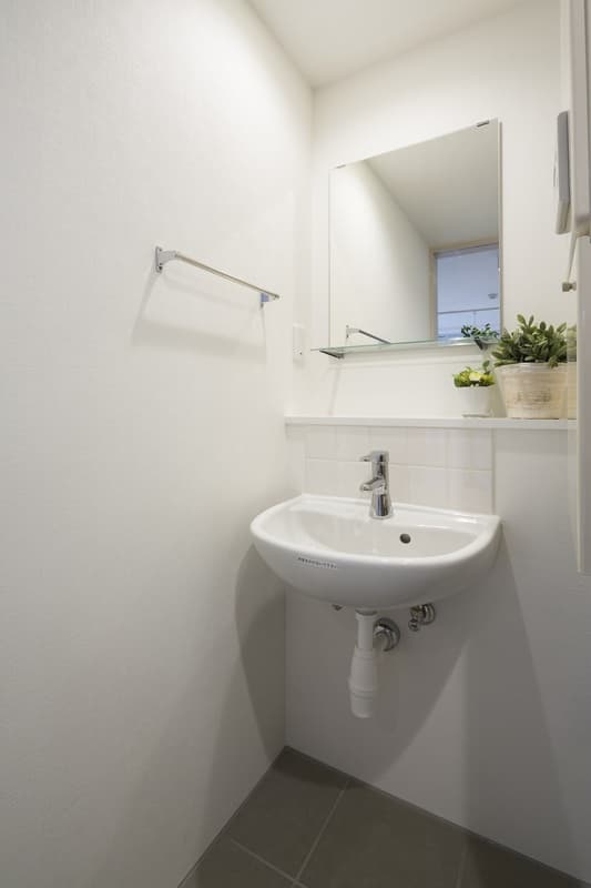 Room image 9