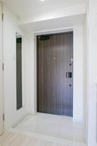 Room image 8