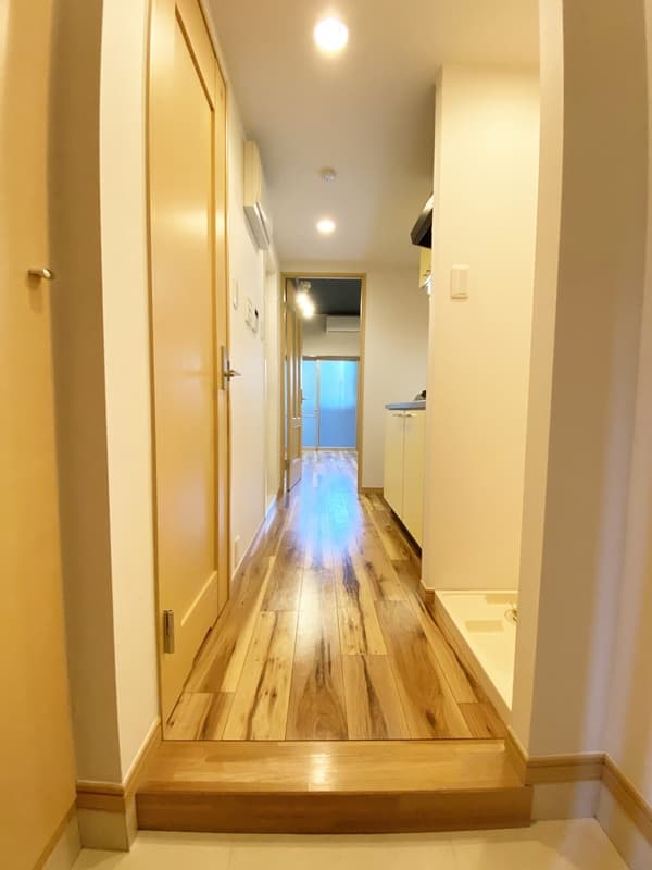Room image 10