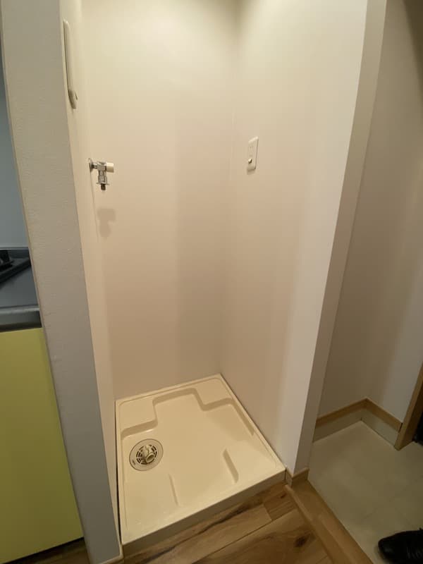 Room image 9