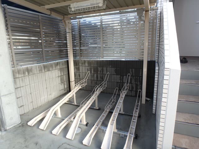 Room image 13