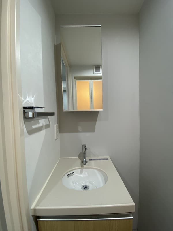 Room image 10