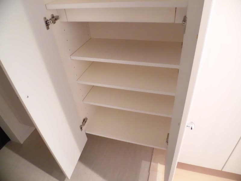 Room image 11