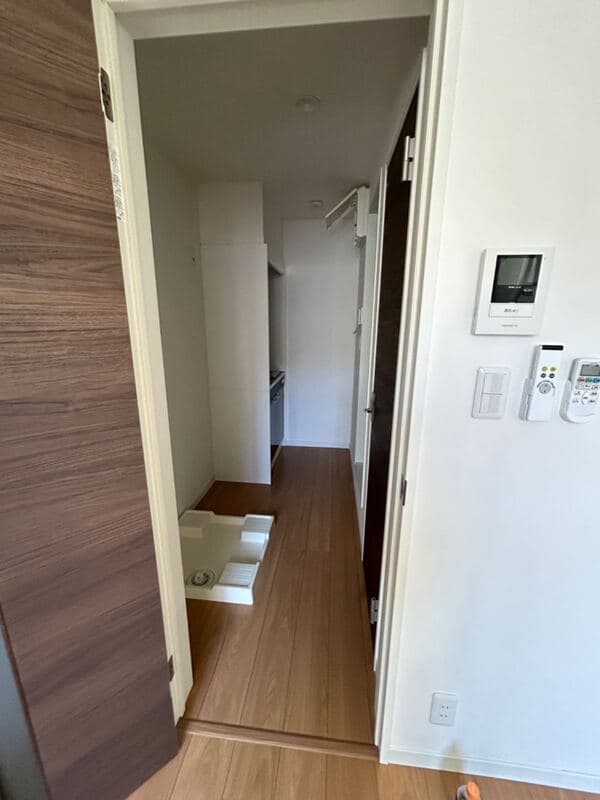 Room image 11