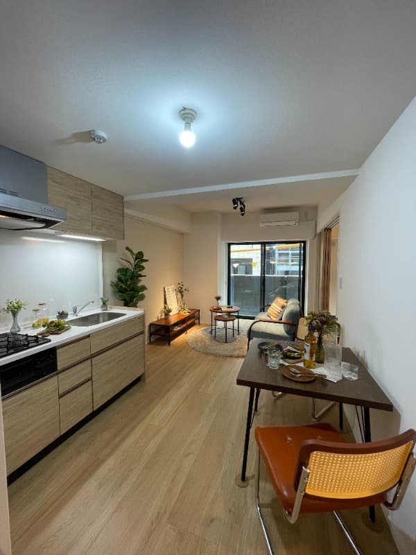 Room image 9