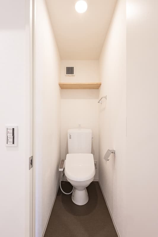 Room image 8