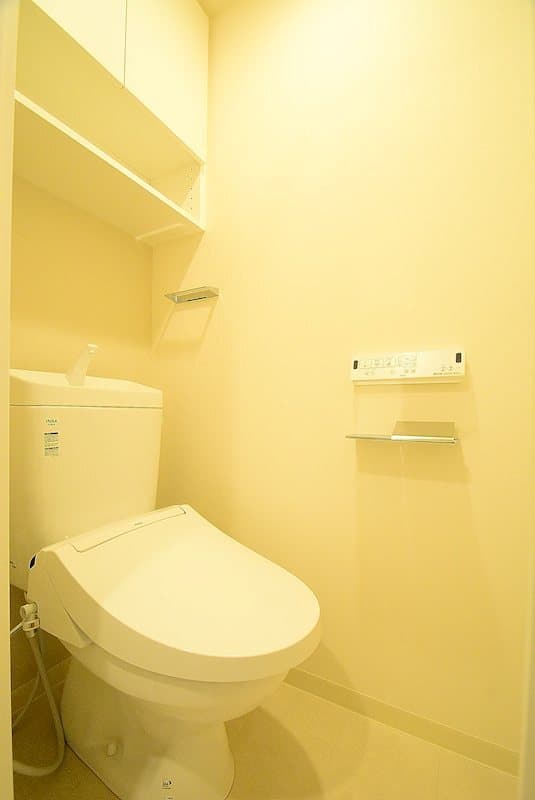 Room image 9