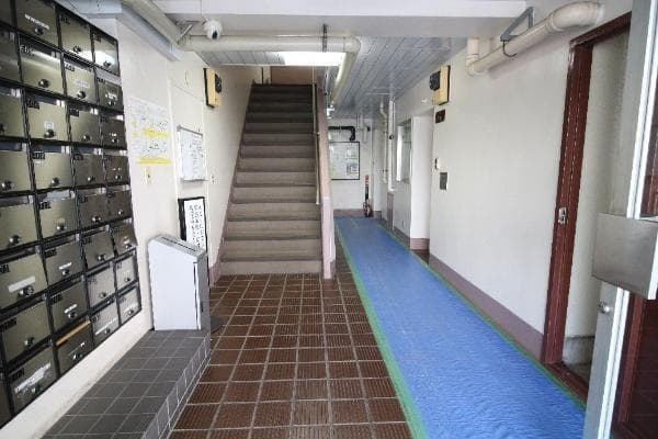 Room image 11