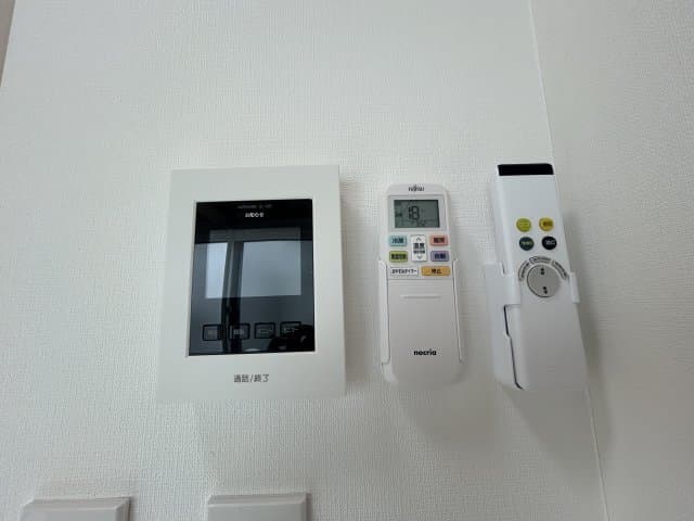 Room image 9