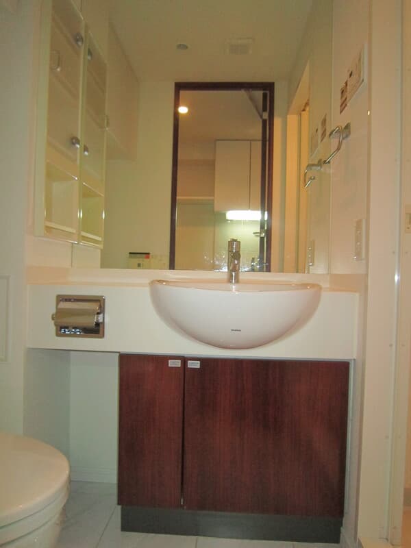Room image 10