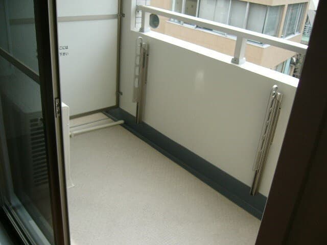 Room image 13