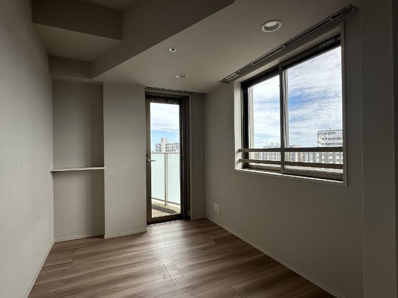 Room image 9