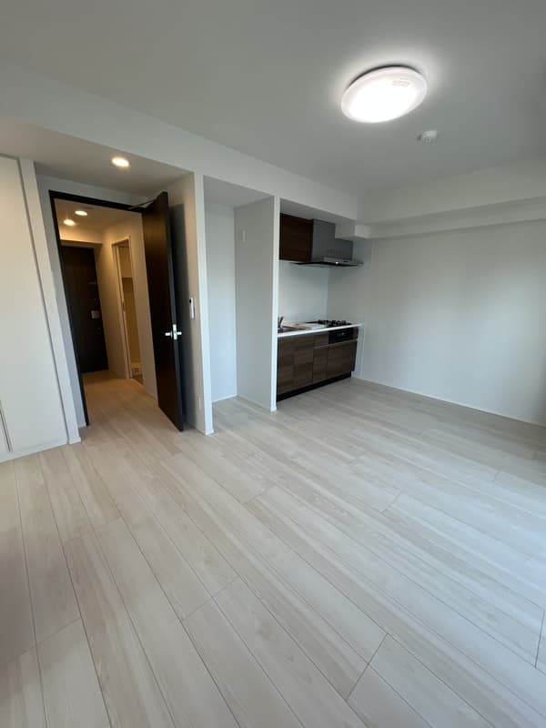 Room image 13