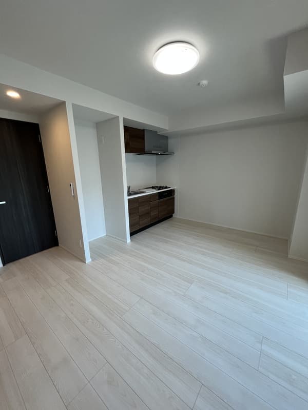 Room image 13