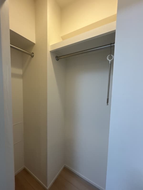 Room image 14