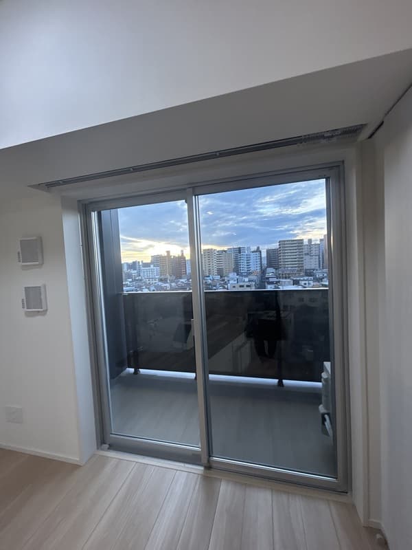 Room image 15