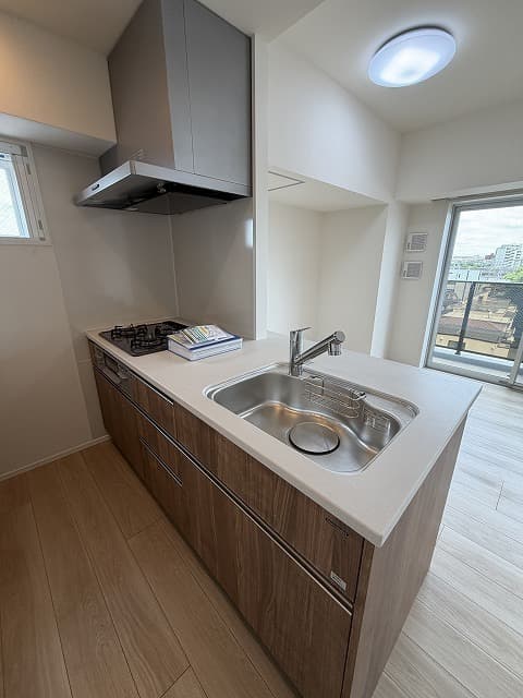 Room image 10