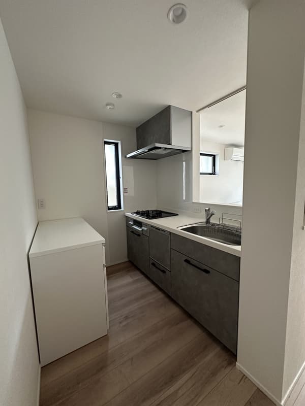 Room image 13