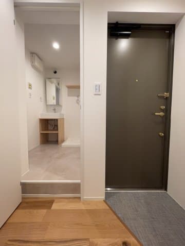 Room image 13