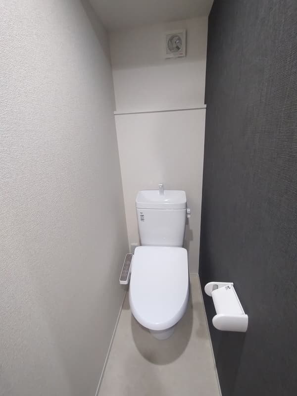 Room image 14