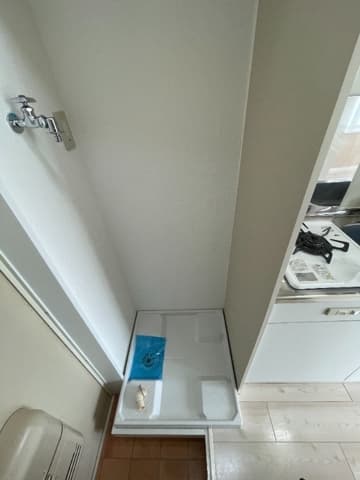 Room image 14